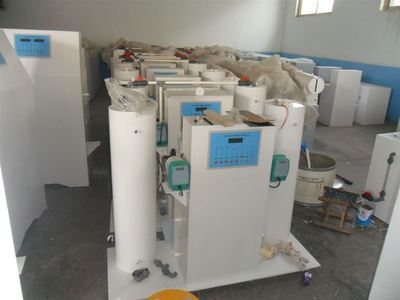 安陽小型醫(yī)院污水處理設備 /二氧化氯發(fā)生器/以質(zhì)量征服人心 讓世界認識-濰坊市金海源環(huán)保設備